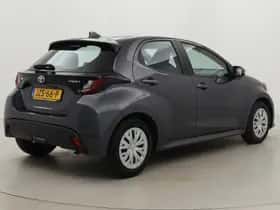 Toyota Yaris (2023) thumbnail 28
