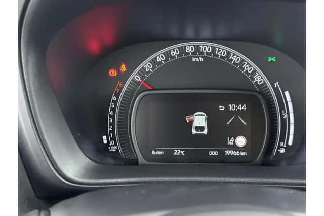 Toyota Aygo X (2025) thumbnail 3