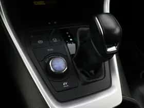 Toyota RAV4 (2023) thumbnail 33
