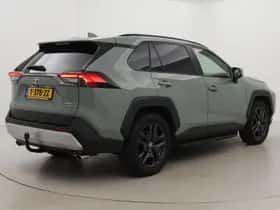 Toyota RAV4 (2023) thumbnail 38