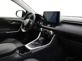 Toyota RAV4 (2023) thumbnail 40