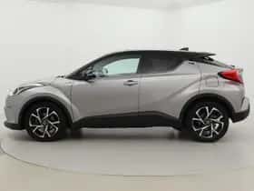 Toyota C-HR (2017) thumbnail 17
