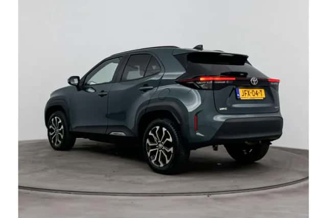Toyota Yaris Cross (2025) thumbnail 4