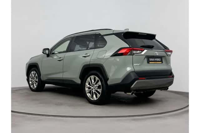 Toyota RAV4 (2019) thumbnail 4