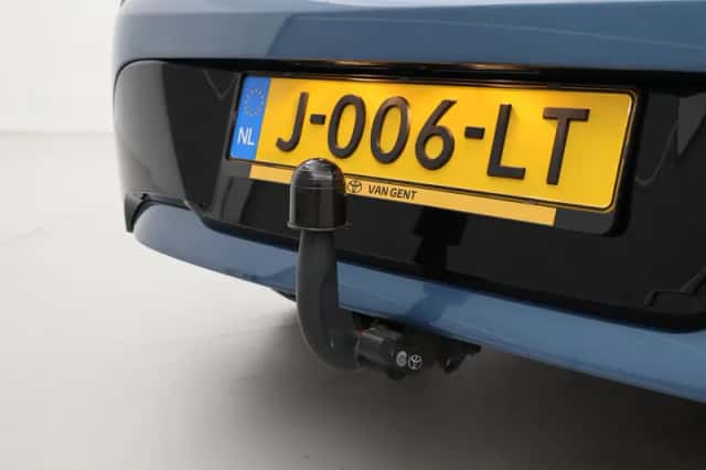Toyota Corolla (2020) thumbnail 5