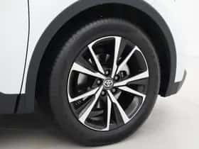 Toyota C-HR (2025) thumbnail 15