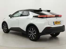 Toyota C-HR (2025) thumbnail 4
