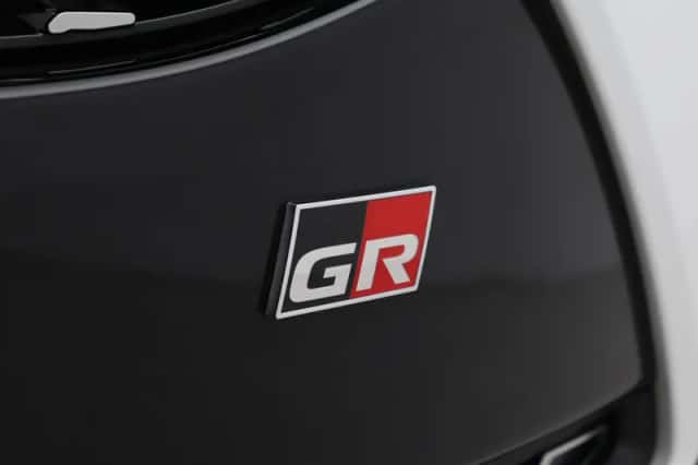 Toyota Yaris (2022) thumbnail 5