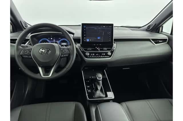 Toyota Corolla (2025) thumbnail 2