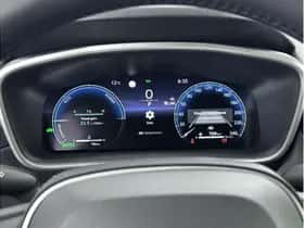 Toyota Corolla (2025) thumbnail 3