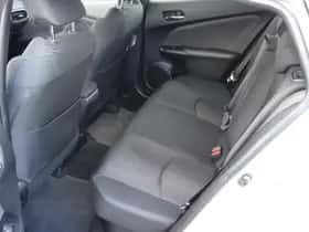 Toyota Prius (2016) thumbnail 15