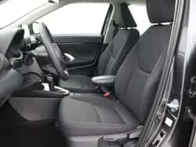 Toyota Yaris Cross (2025) thumbnail 18