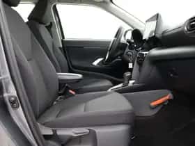 Toyota Yaris Cross (2025) thumbnail 30
