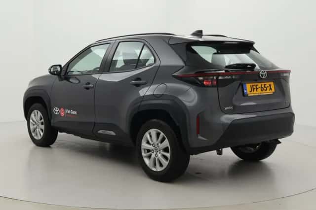 Toyota Yaris Cross (2025) thumbnail 4