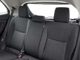 Toyota Yaris Cross (2025) thumbnail 33