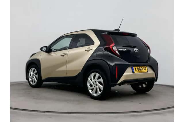 Toyota Aygo X (2022) thumbnail 4