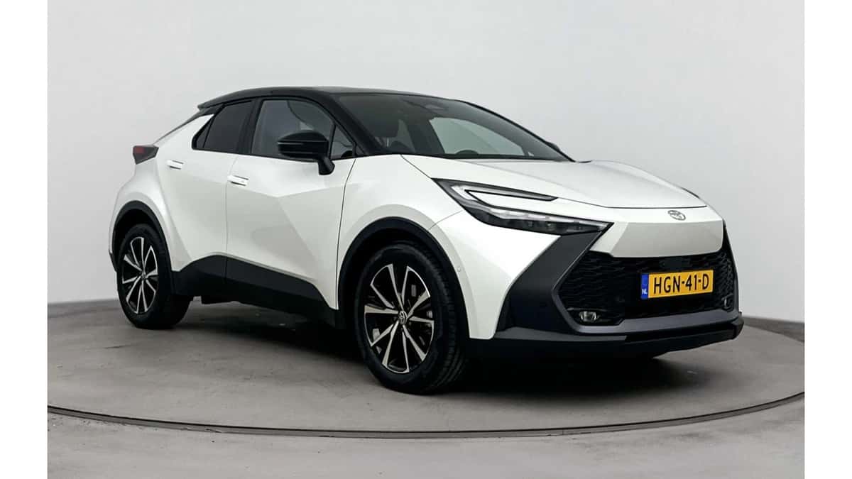Toyota C-HR (2025) — foto 1