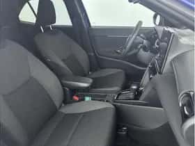 Toyota Yaris Cross (2025) thumbnail 24