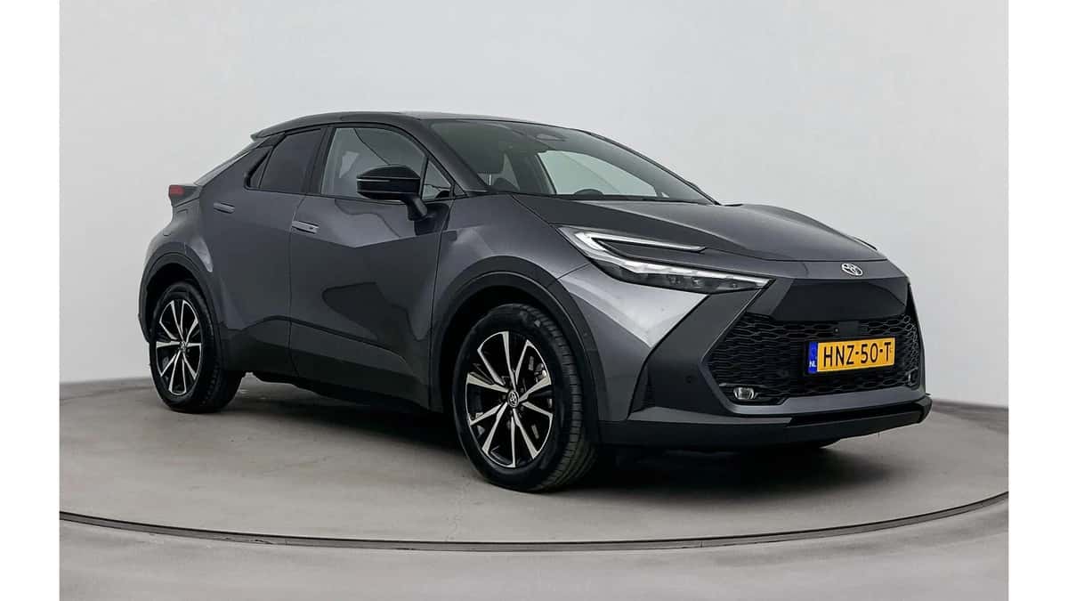 Toyota C-HR (2025) — foto 1