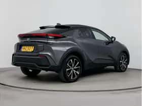 Toyota C-HR (2025) thumbnail 23