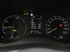Toyota Yaris (2023) thumbnail 4