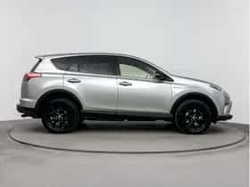 Toyota RAV4 (2018) thumbnail 14