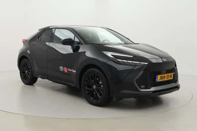 Toyota C-HR (2026) thumbnail 1