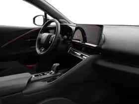 Toyota C-HR (2026) thumbnail 41