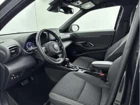 Toyota Yaris Cross (2025) thumbnail 15