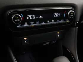 Toyota Yaris (2025) thumbnail 6