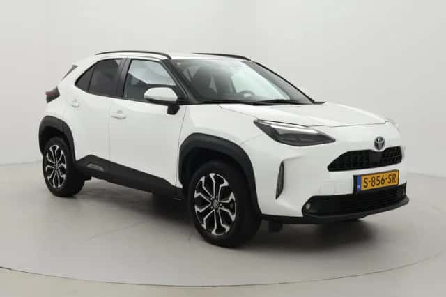 Toyota Yaris Cross (2023) thumbnail 1