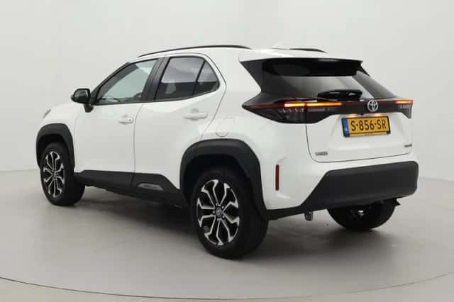 Toyota Yaris Cross (2023) thumbnail 4