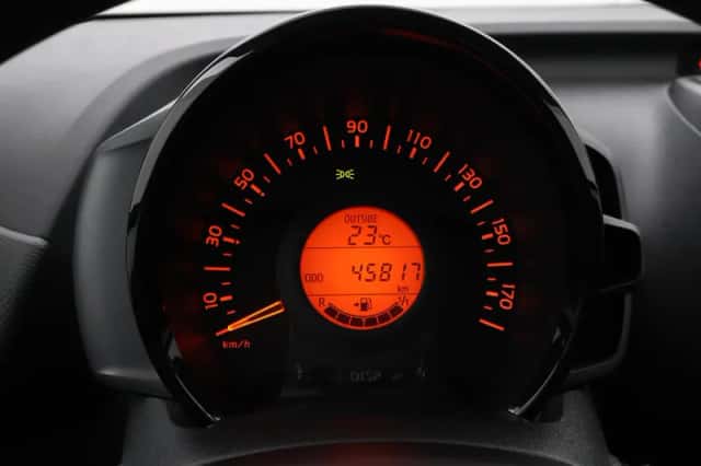 Toyota Aygo (2019) thumbnail 3