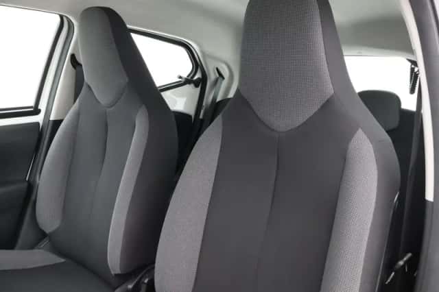 Toyota Aygo (2019) thumbnail 6