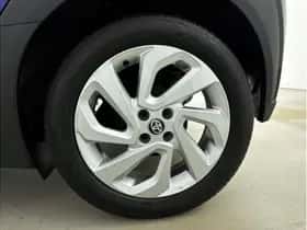 Toyota Aygo X (2022) thumbnail 6