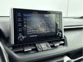 Toyota RAV4 (2019) thumbnail 5