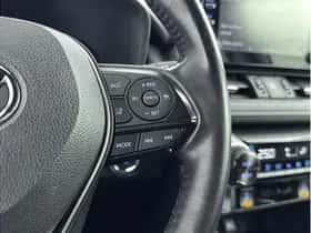 Toyota RAV4 (2019) thumbnail 8