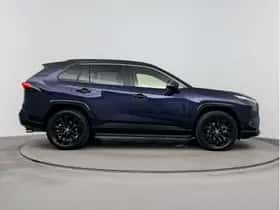 Toyota RAV4 (2022) thumbnail 12