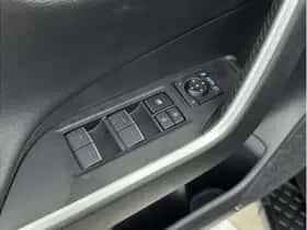 Toyota RAV4 (2022) thumbnail 15