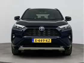 Toyota RAV4 (2022) thumbnail 9