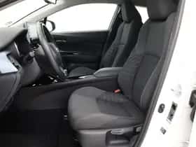Toyota C-HR (2021) thumbnail 22