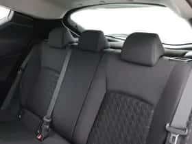 Toyota C-HR (2021) thumbnail 39