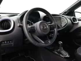 Toyota Aygo X (2025) thumbnail 2