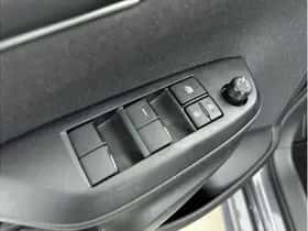 Toyota Yaris (2025) thumbnail 14