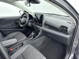 Toyota Yaris (2025) thumbnail 23