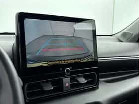 Toyota Yaris (2025) thumbnail 5