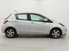 Toyota Yaris (2015) thumbnail 15