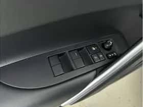 Toyota Corolla (2024) thumbnail 14