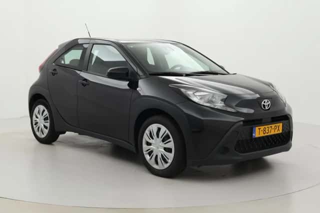 Toyota Aygo X (2023) thumbnail 1