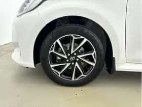 Toyota Yaris (2022) thumbnail 6